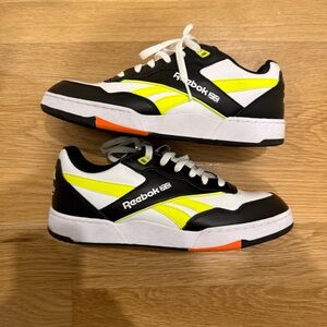 Reebok BB4000II Black and Neon Yellow Athletic Shoes Size 9